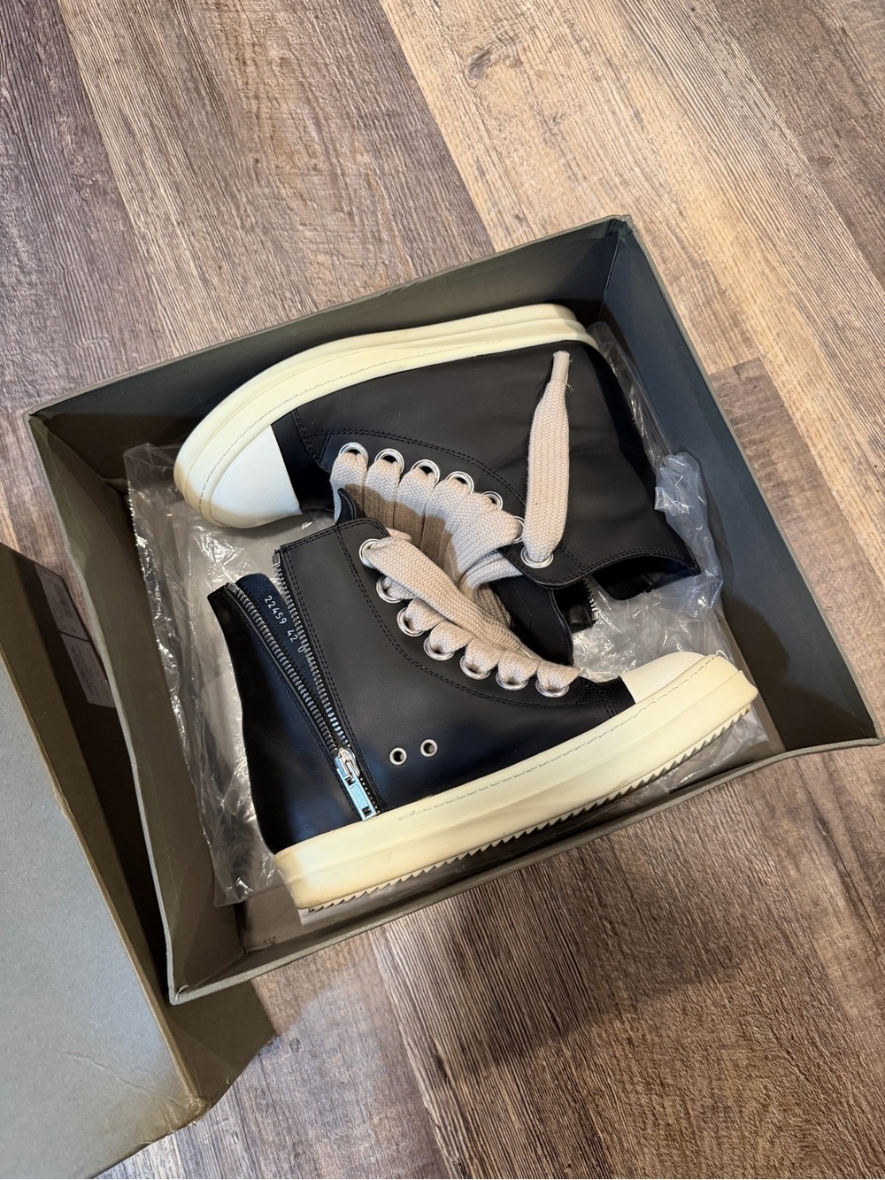 RICK OWENS SNEAKERS SIZE 42